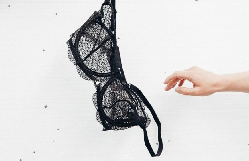 How to Pack Bras for Vacation